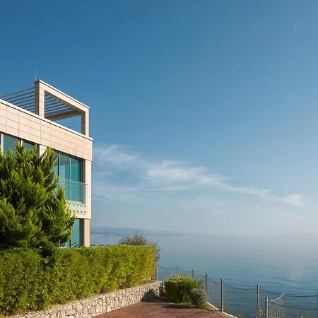 Arentz - Front Sea Apartmán Opatija