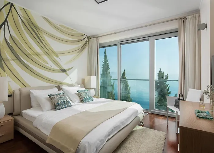 Arentz - Front Sea Apartman