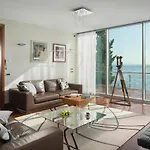 Arentz - Front Sea Апартаменты